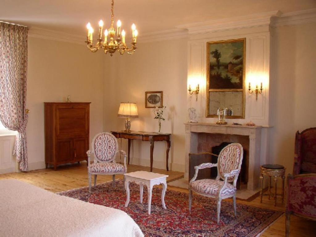 Appartement Du Chateau Du Grand Bouchet Ballan-Miré Стая снимка